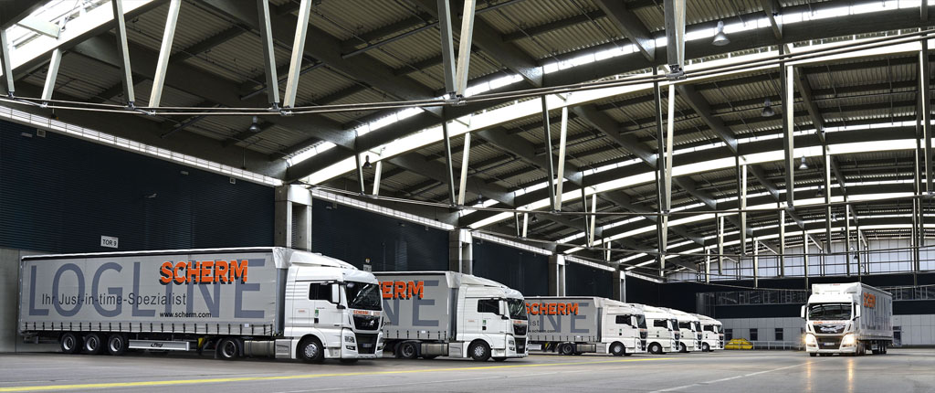 LKW Halle Scherm Leistungen